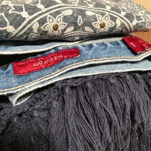 Lucky brand set: shirt, shorts, sweater